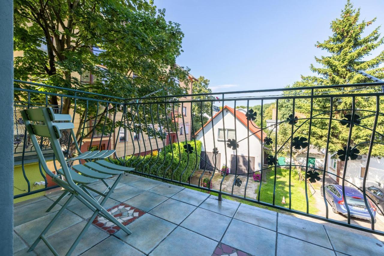 Bright & Spacious Family Apartment In Miedzyzdroje With Parking And 3 Balconies By Noclegi Renters 外观 照片