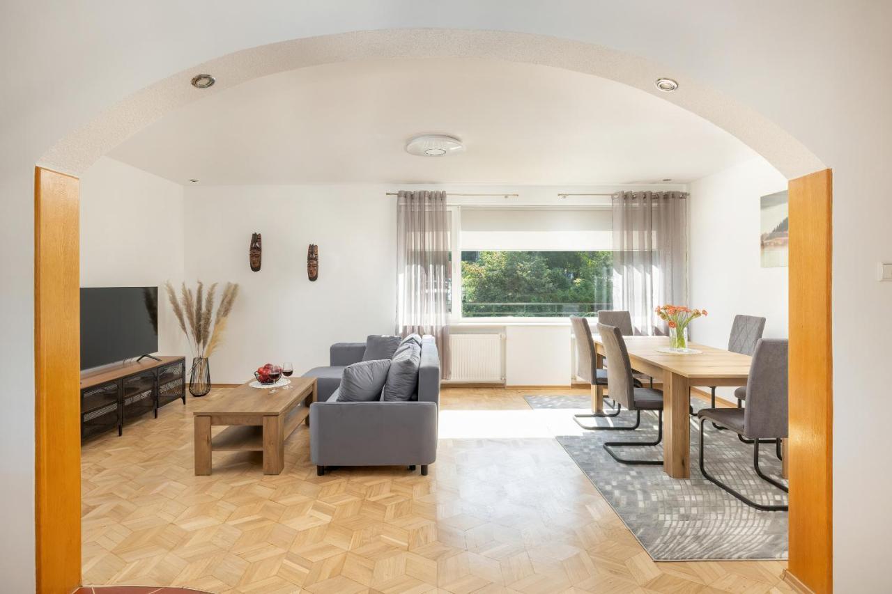 Bright & Spacious Family Apartment In Miedzyzdroje With Parking And 3 Balconies By Noclegi Renters 外观 照片