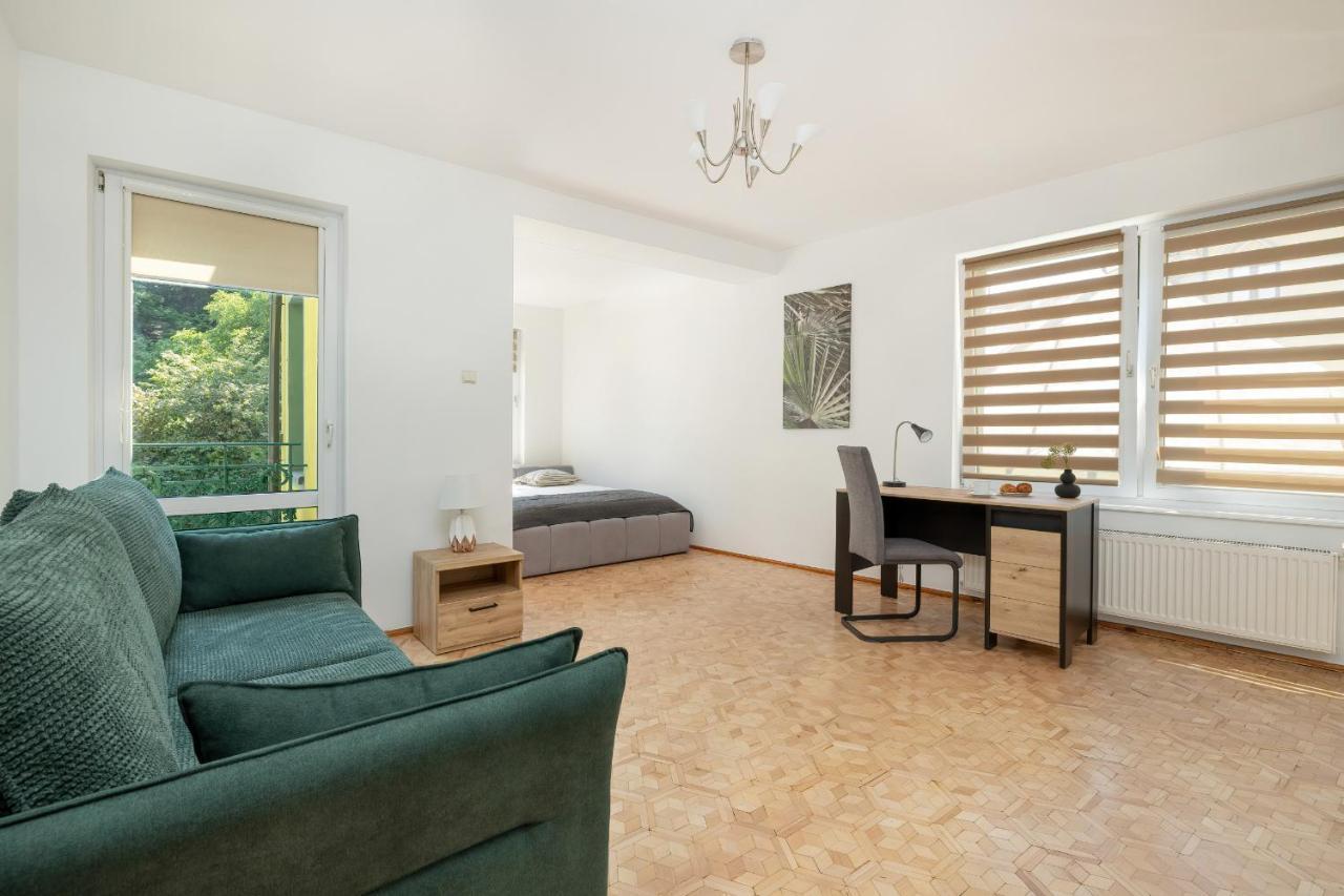 Bright & Spacious Family Apartment In Miedzyzdroje With Parking And 3 Balconies By Noclegi Renters 外观 照片
