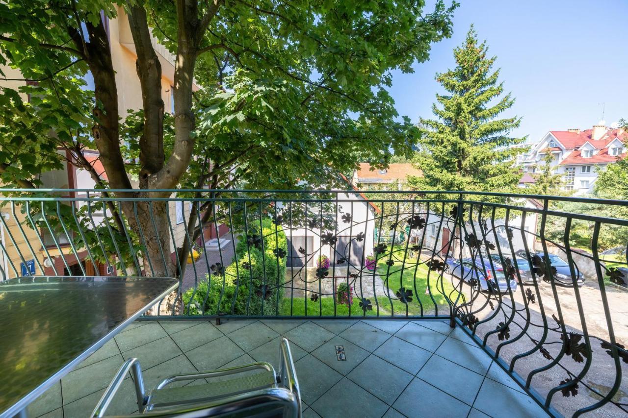 Bright & Spacious Family Apartment In Miedzyzdroje With Parking And 3 Balconies By Noclegi Renters 外观 照片