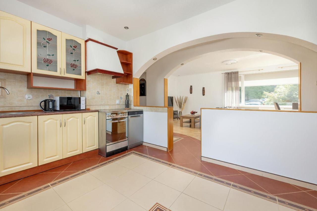 Bright & Spacious Family Apartment In Miedzyzdroje With Parking And 3 Balconies By Noclegi Renters 外观 照片