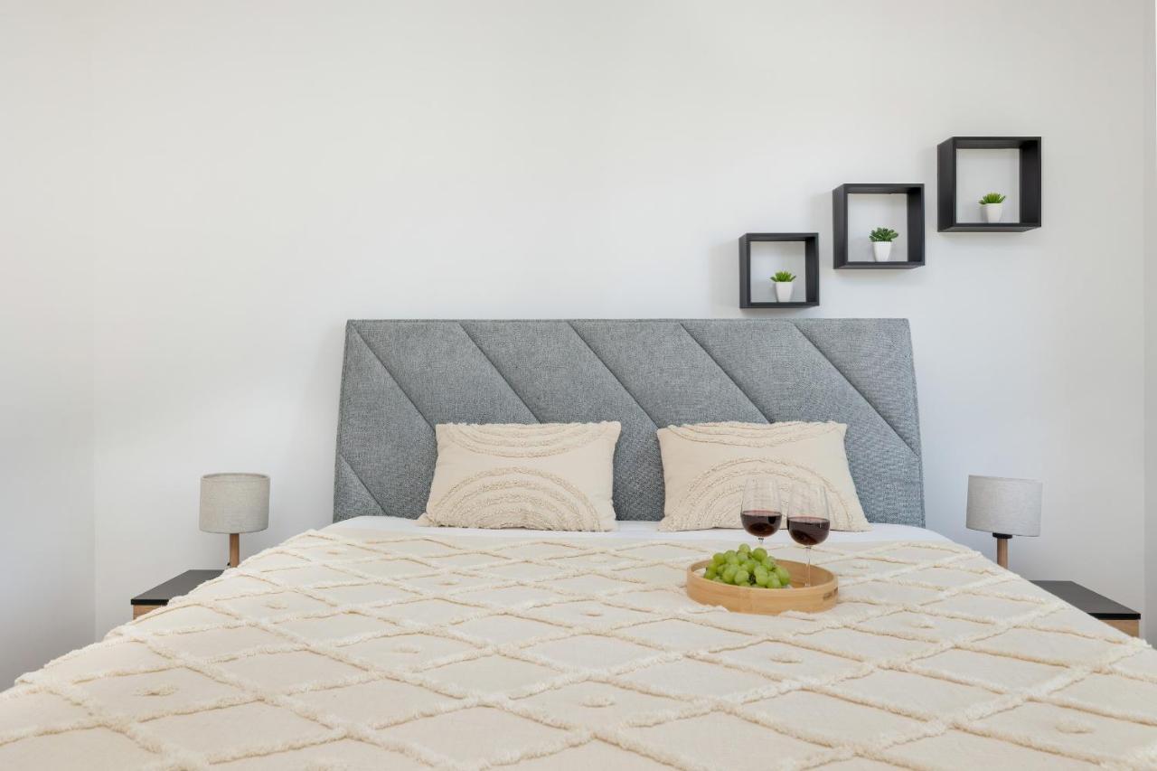 Bright & Spacious Family Apartment In Miedzyzdroje With Parking And 3 Balconies By Noclegi Renters 外观 照片